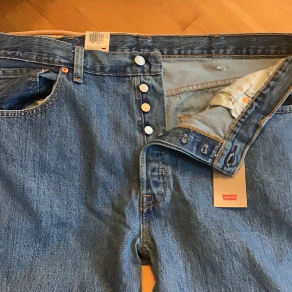 Levi’s 501 Original Signature Button Fly Jeans - Picture 3 of 4